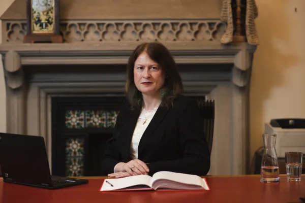 Dr Victoria McCloud Receives Lifetime Achievement Award at the Modern Law Awards
